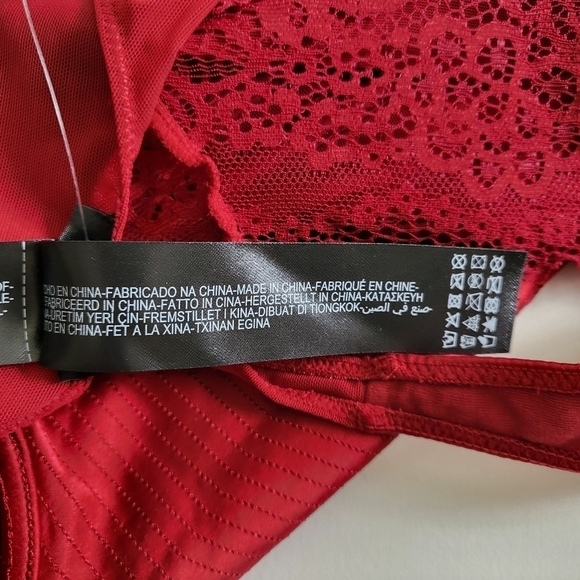 New Zara Padded Underwire Lingerie Red Satin Bodysuit Size 34B - Picture 17 of 17
